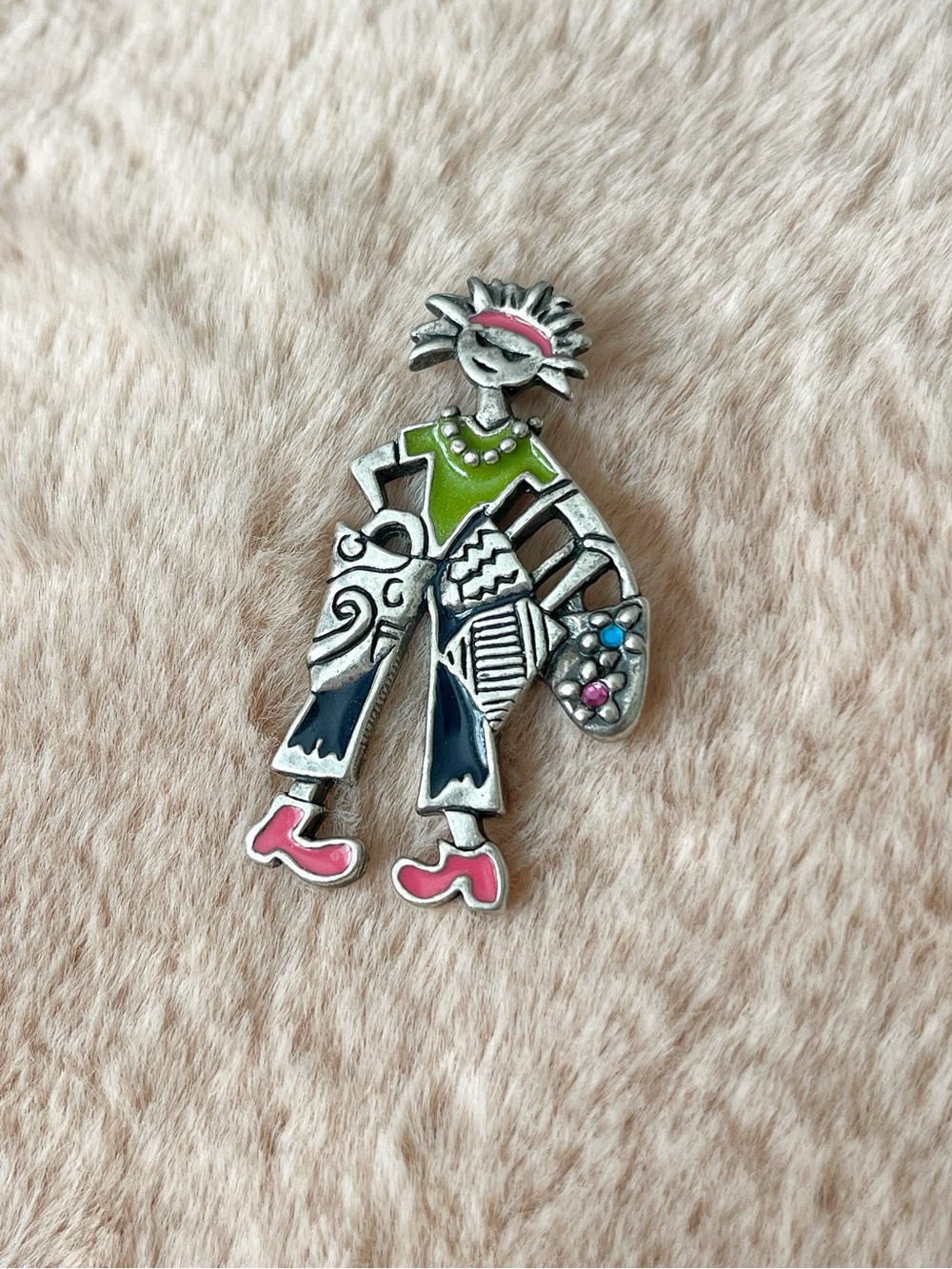Vintage Robert Shields brooch